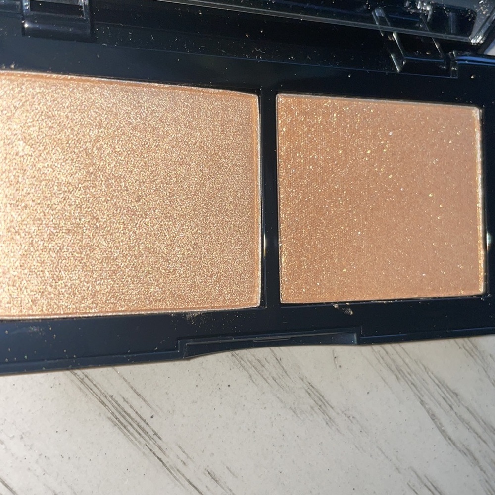Laura Geller duo hearts of gold illuminator - Picture 2 of 4